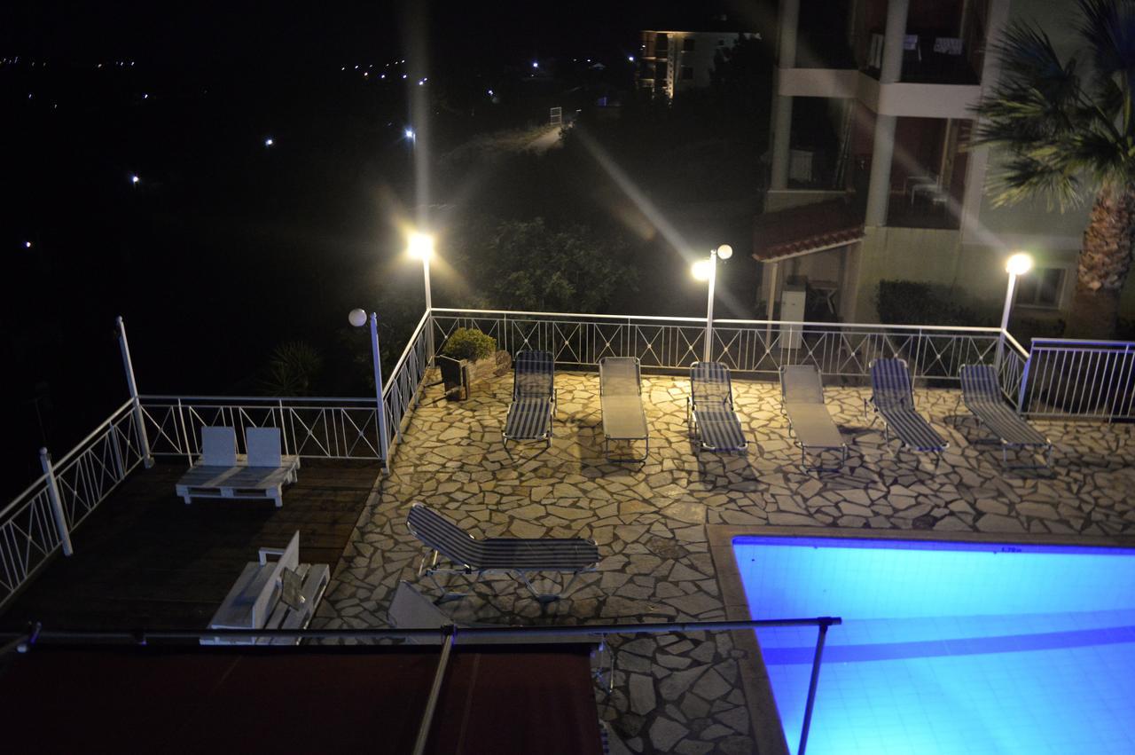 Апартаменти Ionian Balcony Ліксурі Екстер'єр фото
